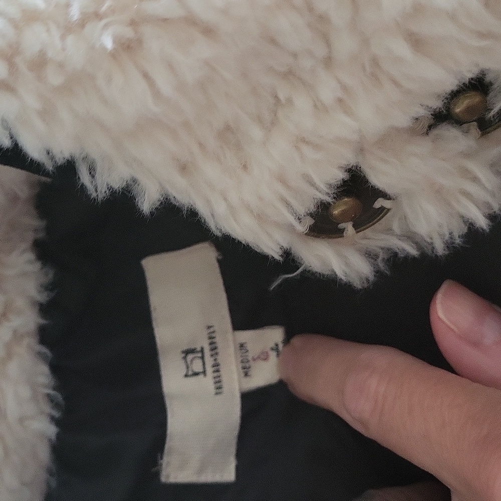 Jacket - Picture 2 of 3